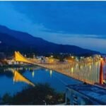 Laxman Jhula – A Timeless Icon of Rishikesh