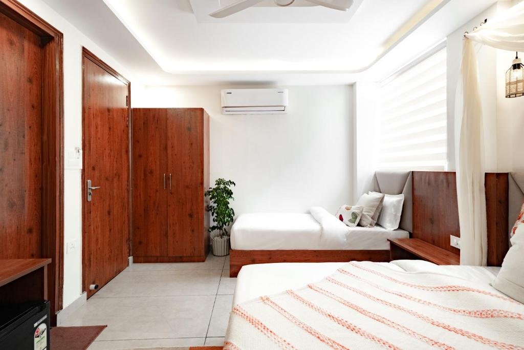 tripleroom14